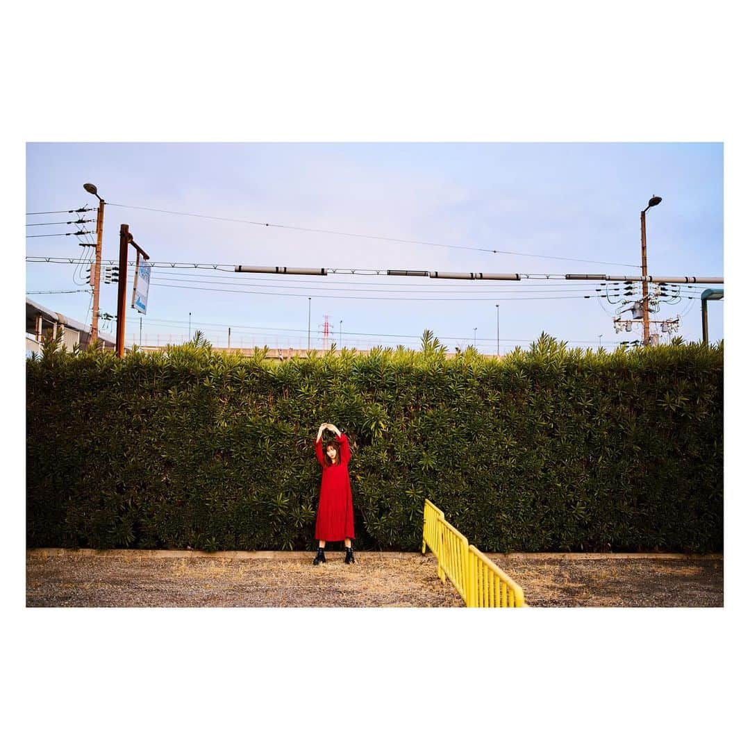 YUNA（芳森由奈）さんのインスタグラム写真 - (YUNA（芳森由奈）Instagram)「. 光　艶　蛭 . canon R5で撮影していただいた写真タチ🎈嬉しいなぁ。そしていいカメラ、、、  photo by @nabespg」3月1日 11時35分 - yoshimoriyuna