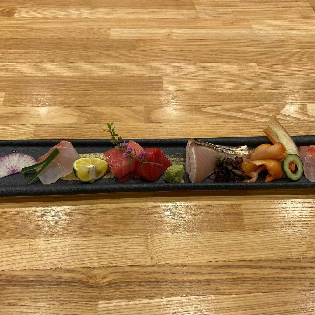 向山毅さんのインスタグラム写真 - (向山毅Instagram)「めちゃいい感じのお店。味もサイコー。 #秋田 #こうきのグルメ #和食ごはん」3月1日 11時46分 - kookii_golf
