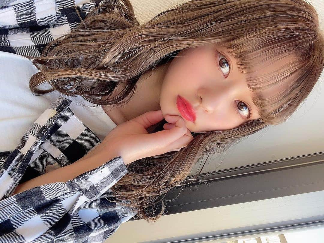 橘二葉さんのインスタグラム写真 - (橘二葉Instagram)「はろー3月🌷 ・ ・ #二葉のつぶやき #spring #selfie #me #hairstyle #haircolor #monday #sunny  #3月 #自撮り #春」3月1日 12時07分 - futaba_tachibana_tpd