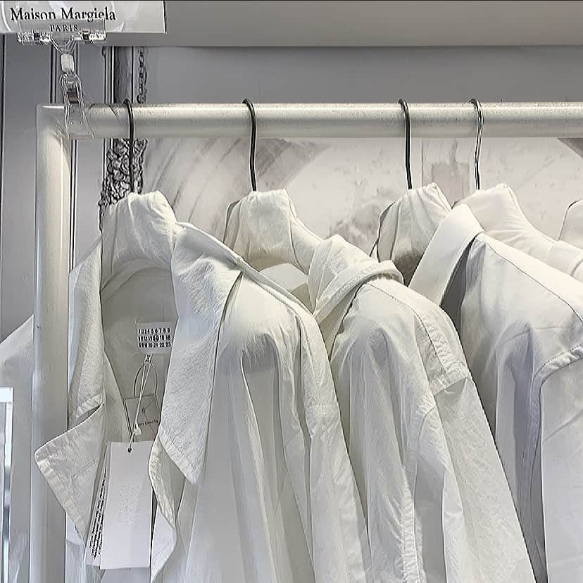 のインスタグラム：「@maisonmargiela」