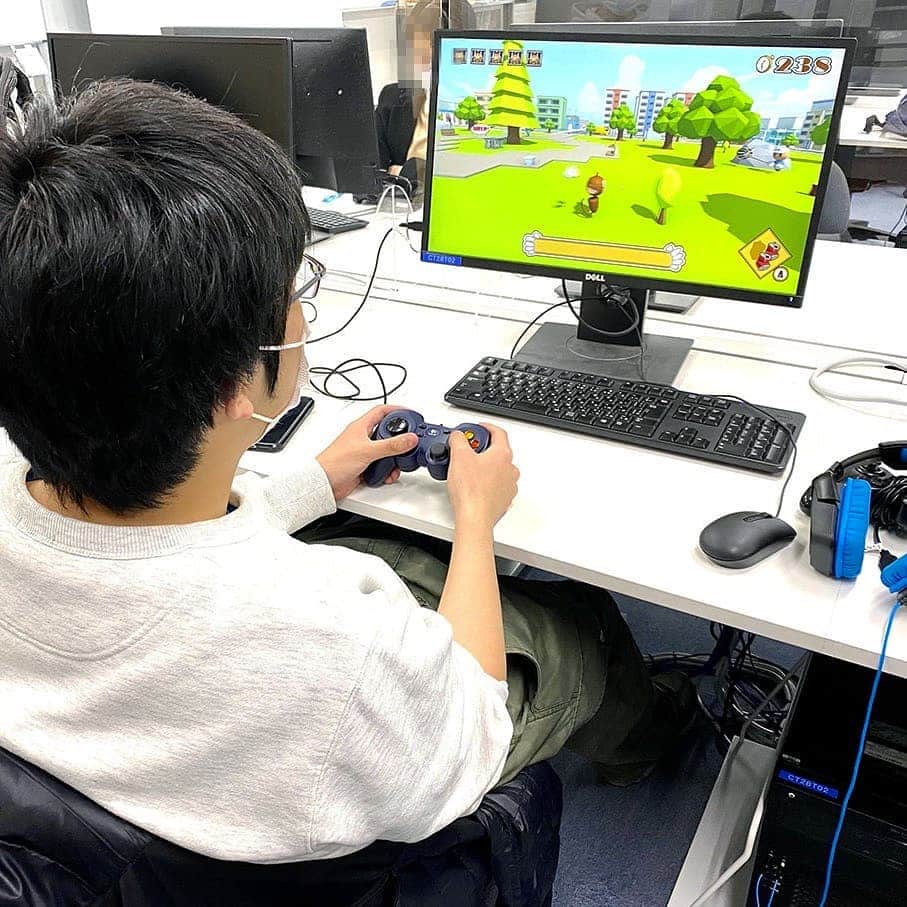 日本工学院さんのインスタグラム写真 - (日本工学院Instagram)「ゲームクリエイター科で、自作ゲーム作品のプレイ会を実施しました❗ . 各々が制作したゲームを1日遊び倒し、感想や改善点を提案する楽しい会🎮 . プレイした人からの感想をもとに、更に改善して面白いものに仕上げます!! . . 「#日本工学院」をチェック！！ 学生が投稿したリアルな日常風景を見ることができますよ！ . . #nihonkogakuin #専門学校 #日本工学院八王子専門学校 #日本工学院専門学校 #教職員投稿写真 #ゲームクリエイター科 #若きつくりびと #ものづくり体験 #プログラマー #プランナー #ゲームプランナー #ゲームが好き #ゲーム大会 #eスポーツ #ゲーム開発 #スクラッチ #ゲーム実況 #ゲーム女子 #ゲーム男子」3月1日 12時29分 - nihonkogakuin