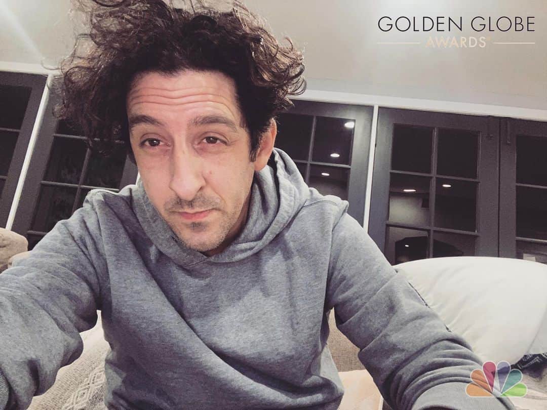 アダム・シャピロのインスタグラム：「Thanks for having me golden globes I had a blast so much fun sorry bout my wifi」