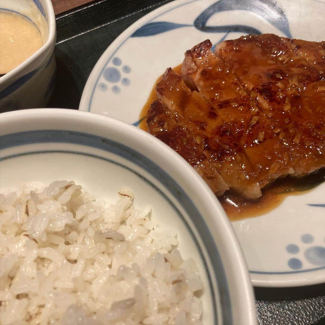 のインスタグラム：「お気に入りに登録。#とんてき  #ねぎし  #渋谷ランチ」