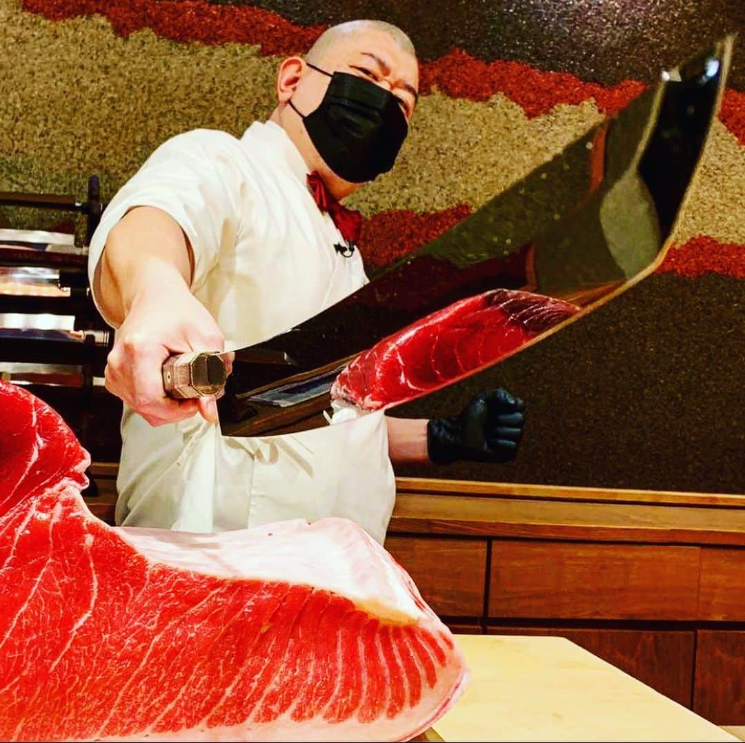  WATANABETAKAYOSHIさんのインスタグラム写真 - ( WATANABETAKAYOSHIInstagram)「JUST EAT IT!  #kingofcomedy  #joker」3月1日 14時04分 - teruzushi