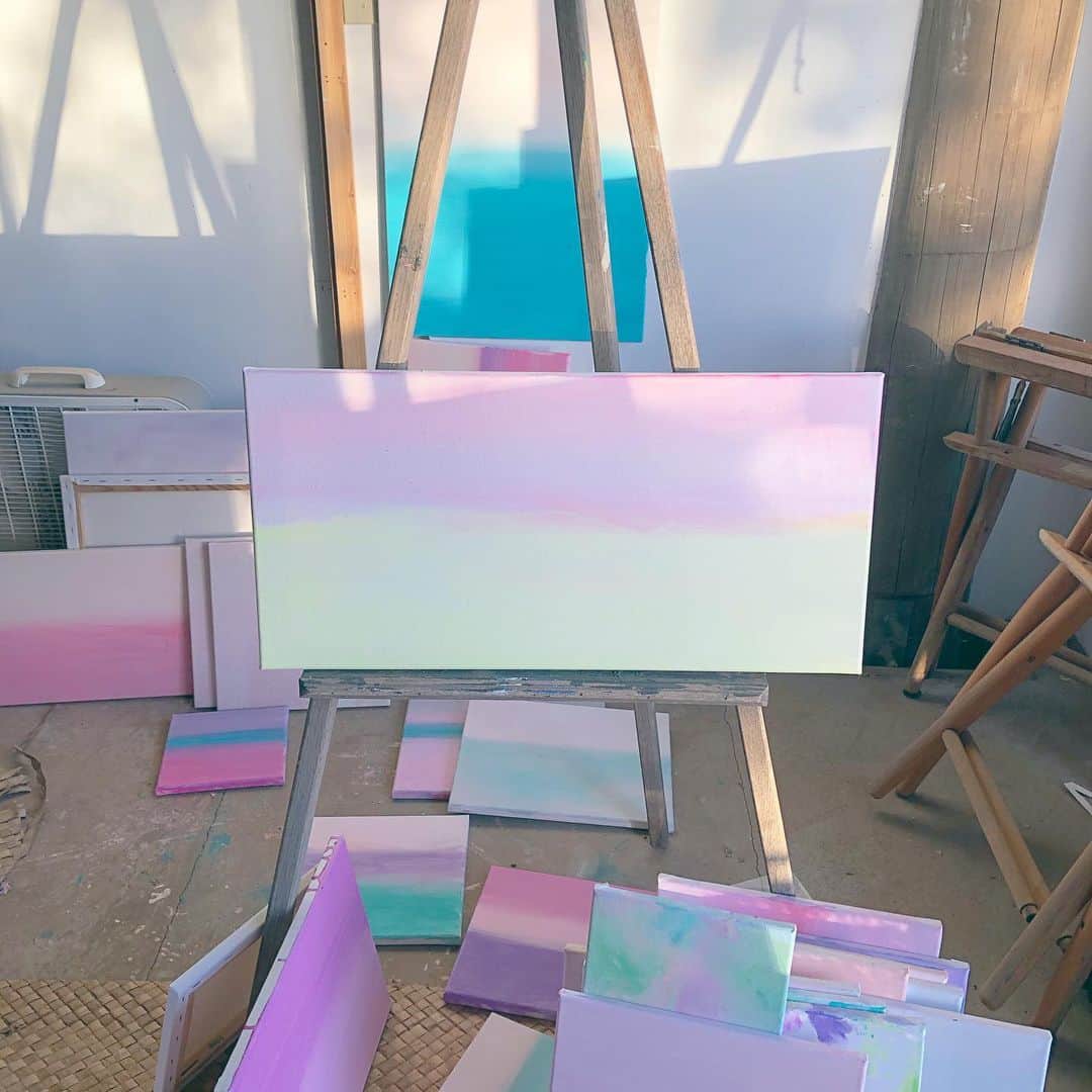 山崎美弥子さんのインスタグラム写真 - (山崎美弥子Instagram)「Paintings of Ocean and Sky  海と空の絵たち。」3月1日 16時25分 - miyakoyamazaki