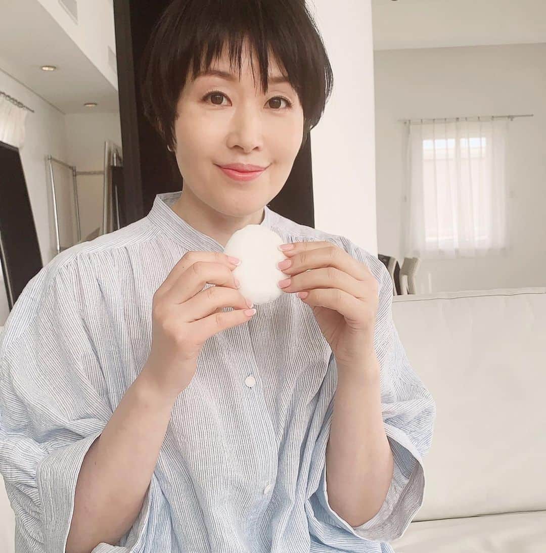 小林ひろ美のインスタグラム：「今日から3月ですね🌸 素敵なスタートが切れるようにがんばろっ💪 … #3月 #新年度 #撮影 #目標設定 #まずは痩せる」