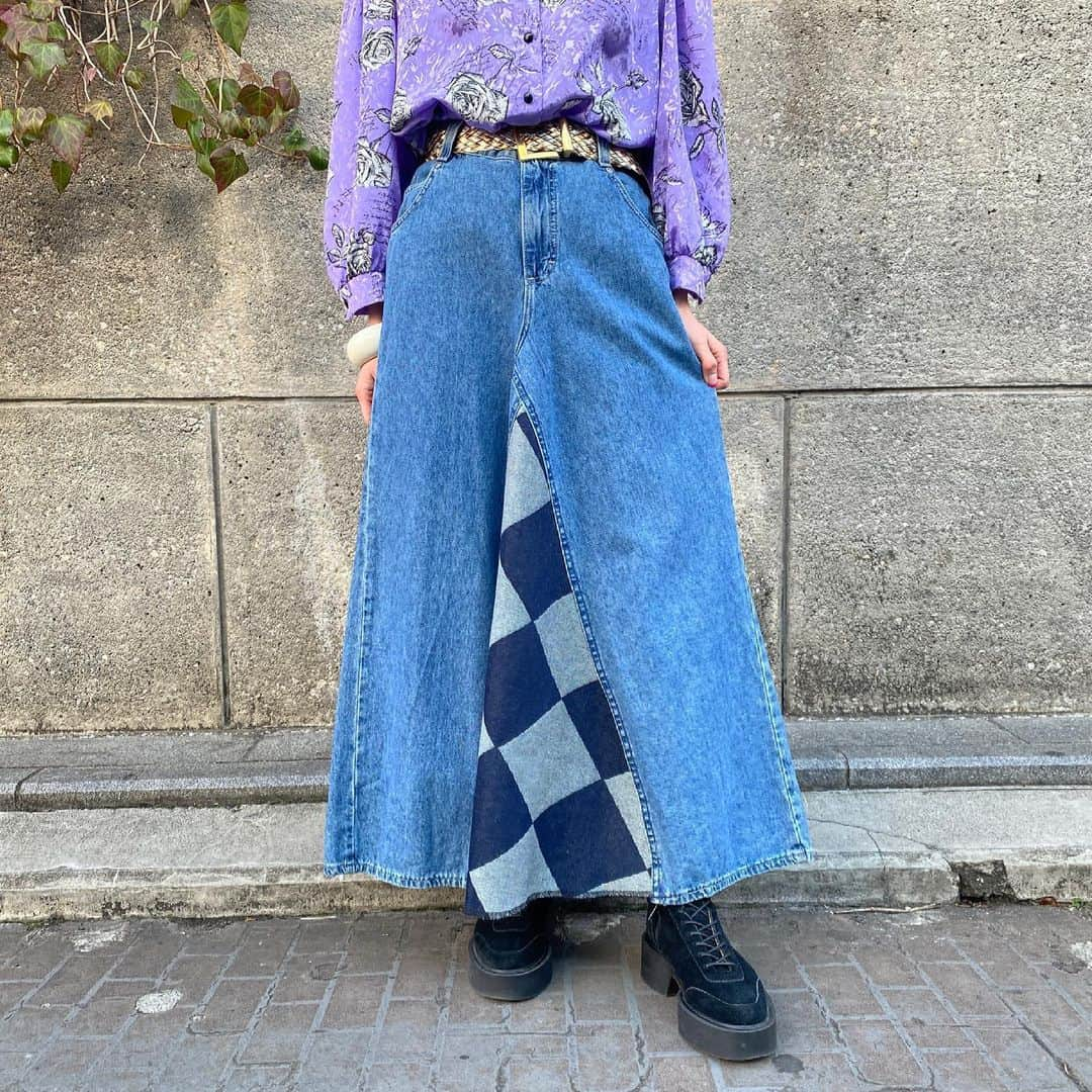 PUNK CAKEさんのインスタグラム写真 - (PUNK CAKEInstagram)「•rose pattern blouse •remake check denim skirt  #punkcake  #vintage #vintageclothing  #80sfashion  #古着 #古着コーデ  #古着女子 #レディース古着　 #原宿 #harajuku  #harajukufashion  #原宿古着屋 #東京古着屋  #古着屋巡り #古着通販」3月1日 17時12分 - punk_cake