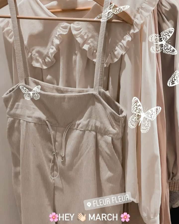 Fleur Fleurのインスタグラム：「Hello March 😘🌸🌸」