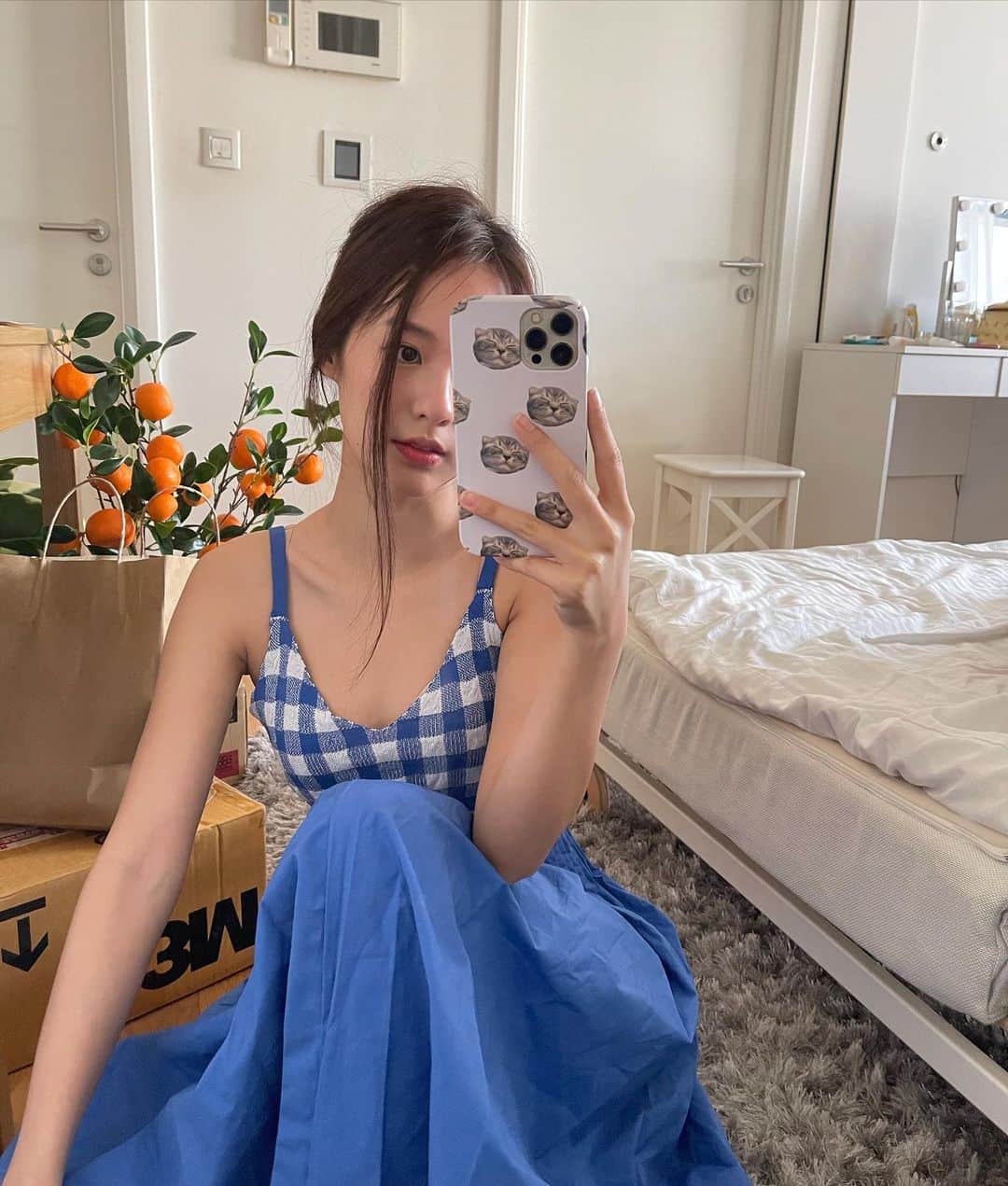 PIMTHAのインスタグラム：「🌖 blue moon 🌒 Code 15% off: pimtha15 or SS21779  Unlock my choice! 2038109 for top 2032067 for skirt  @sheinofficial @shein_th #SHEINSpringiton」