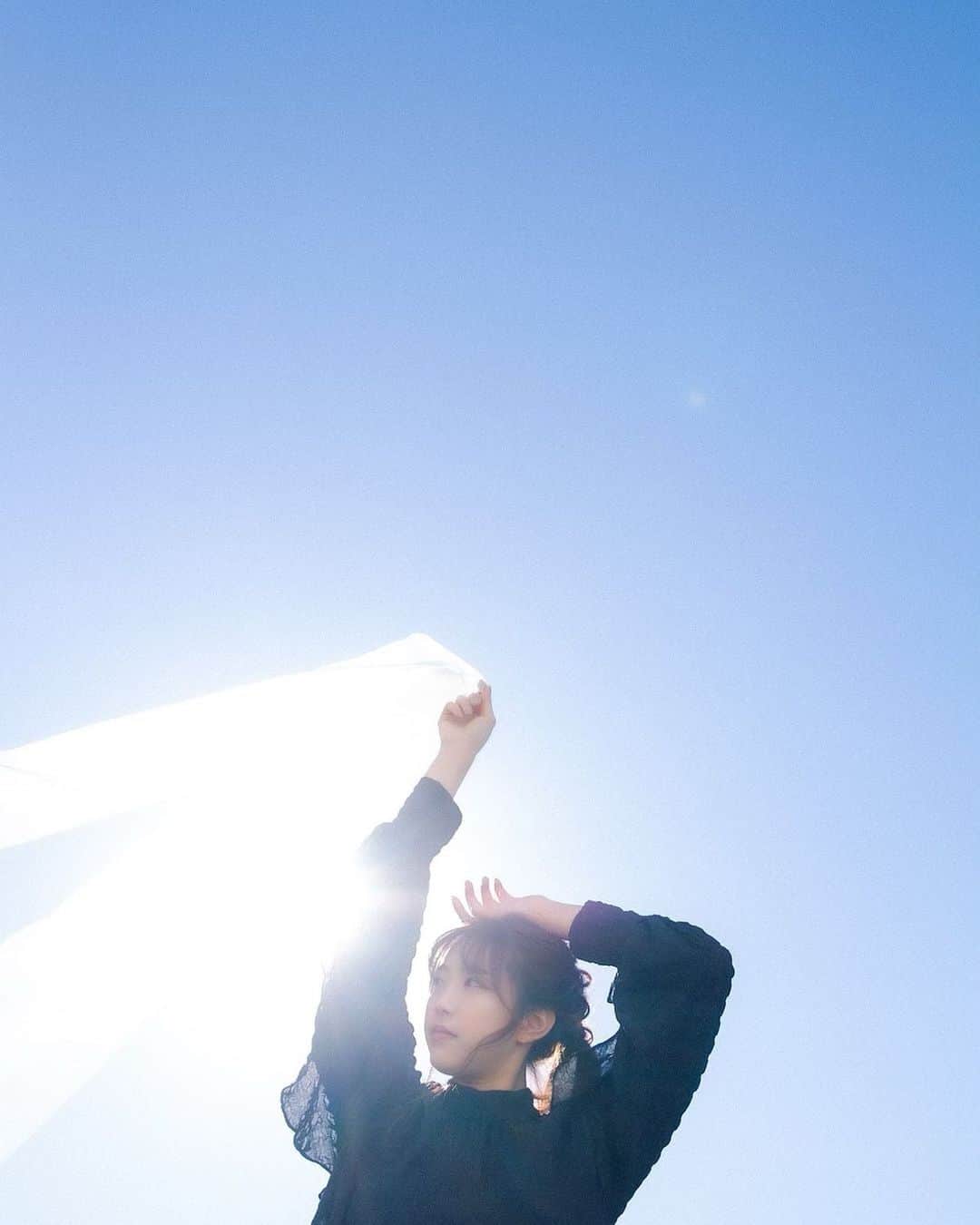渥美友里恵のインスタグラム：「3月🍡🎎🎓🌸  #渥美友里恵」