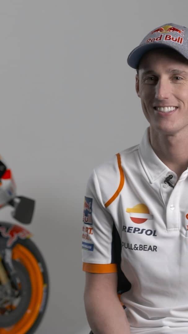 レプソル・ホンダのインスタグラム：「HRC's newest signing @polespargaro shares his thoughts ahead of his first ride on the RC213V.」