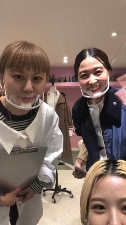 BEAMS WOMEN SHIBUYAのインスタグラム：「ビームスウィメン渋谷最後のインスタライブを配信させて頂きました😢」