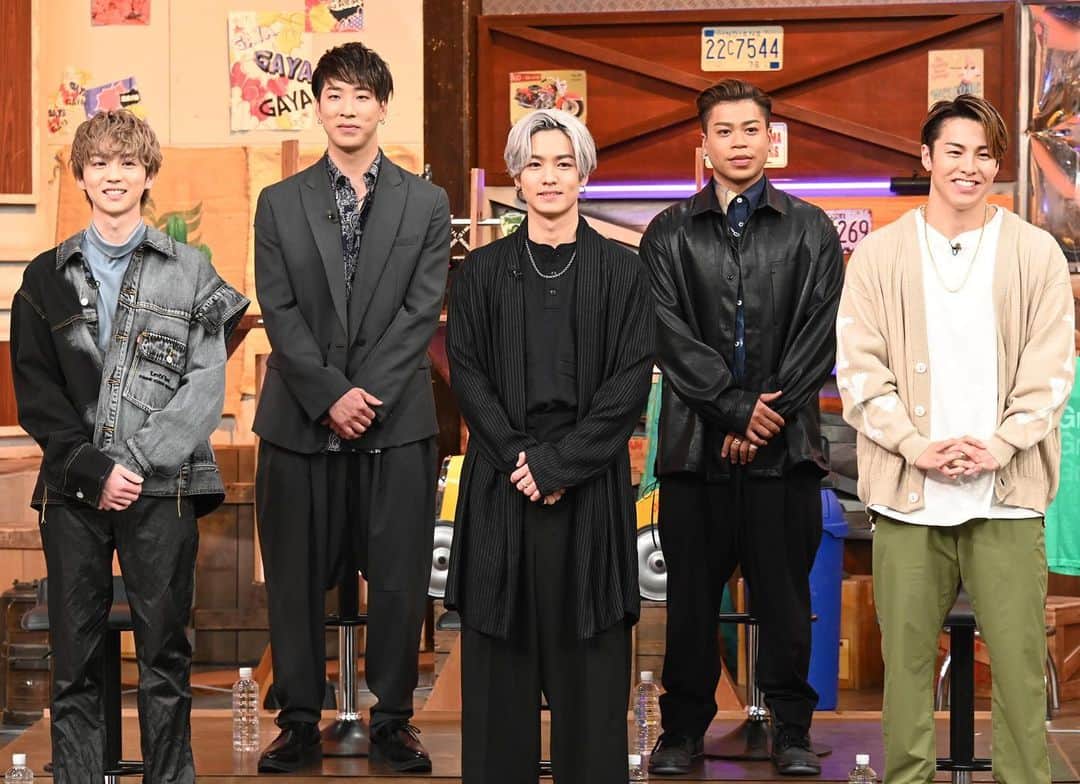 日本テレビ「ウチのガヤがすみません！」のインスタグラム：「今夜のウチのガヤは✨  ゲストにTHE RAMPAGE from EXILE TRIBE さん🤩  気になる内容は👀  一見簡単そうに見えるが🔥難易度の高い競技をクリアすれば１０万円ゲットできる人気企画❗️ クリアすれば10万円💰出来そうで出来ないチャレンジです‼️  今夜🌙23時59分から🌃  #ウチのガヤがすみません！  よろしくお願いしますー🤲」