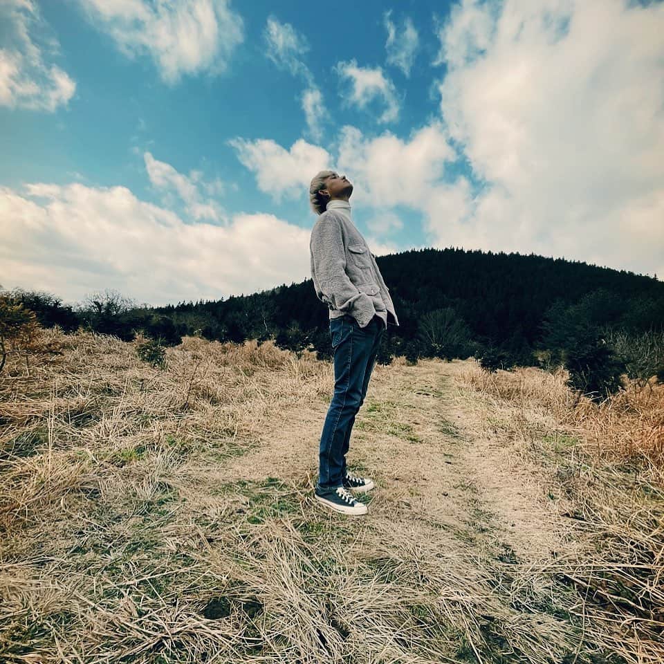 ルーカス（LUCUS）のインスタグラム：「⭐️」