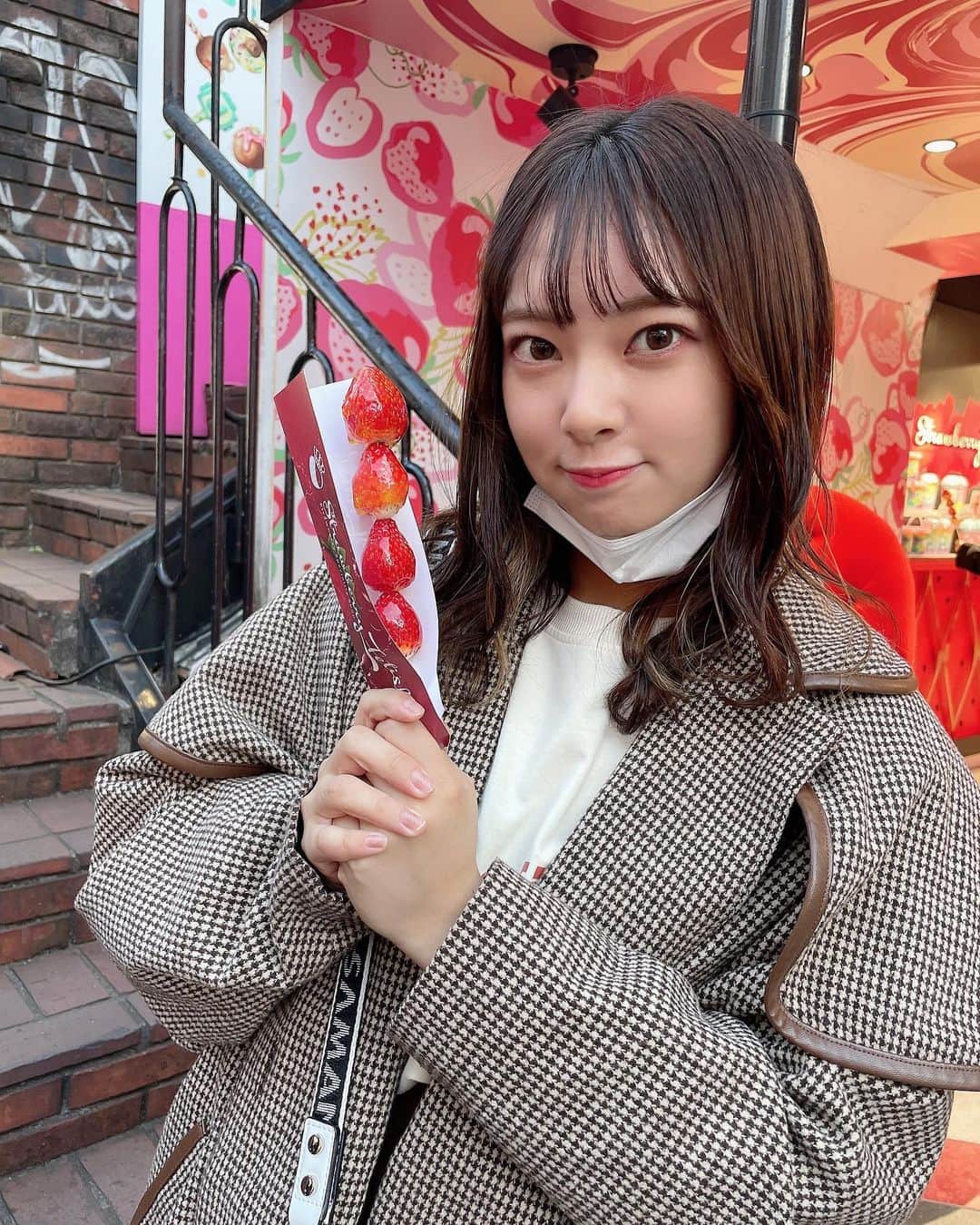 山田寿々のインスタグラム：「🍓」