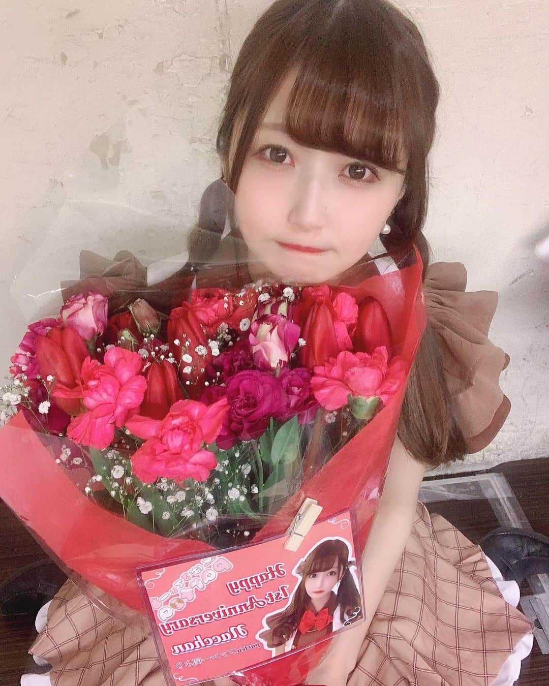 なっちゃんのインスタグラム：「♡partea 1周年でした♡」