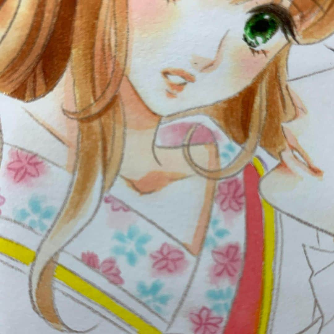 上田倫子さんのインスタグラム写真 - (上田倫子Instagram)「「抱かれた棘と甘い吐息」電子書籍版11巻のカバーイラスト制作レポートです。オールアナログなので色設計や主線は色鉛筆です。彩色は人物だけだと3時間くらい。 完成した絵の写メを忘れてしまいました。」3月2日 20時17分 - korinntonn