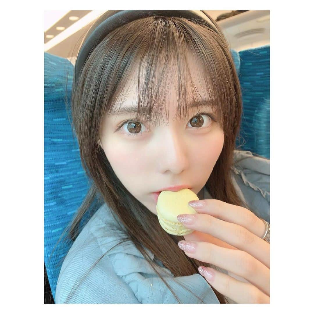 大森莉緒さんのインスタグラム写真 - (大森莉緒Instagram)「・ ・ もぐもぐTime〜〜💭🍴  ・ マカロン美味しすぎる…🤤 ・ ・ #大森莉緒 #おーりお #おりおんず #マカロン #フランボワーズ #シトラス #macaron #instagood #instapic #instaphoto #follow #followme #sweets  #음스타그램 #맛집 #음식 #푸드 #좋아요 #마카롱 #스위츠」3月2日 21時26分 - rio.ohmori