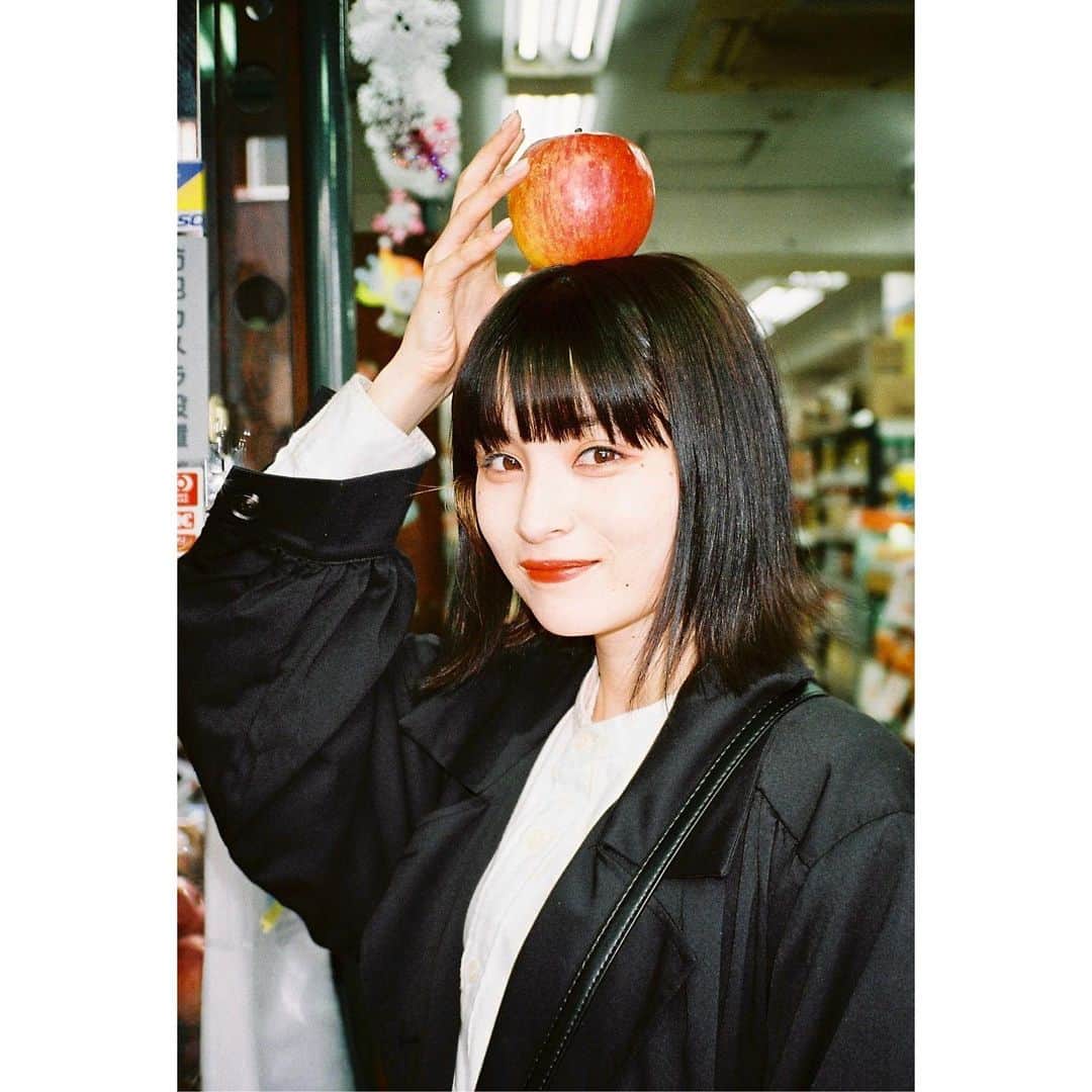 乃愛さんのインスタグラム写真 - (乃愛Instagram)「素敵な写真を撮ってくださいました🍎」3月2日 22時31分 - _0w022