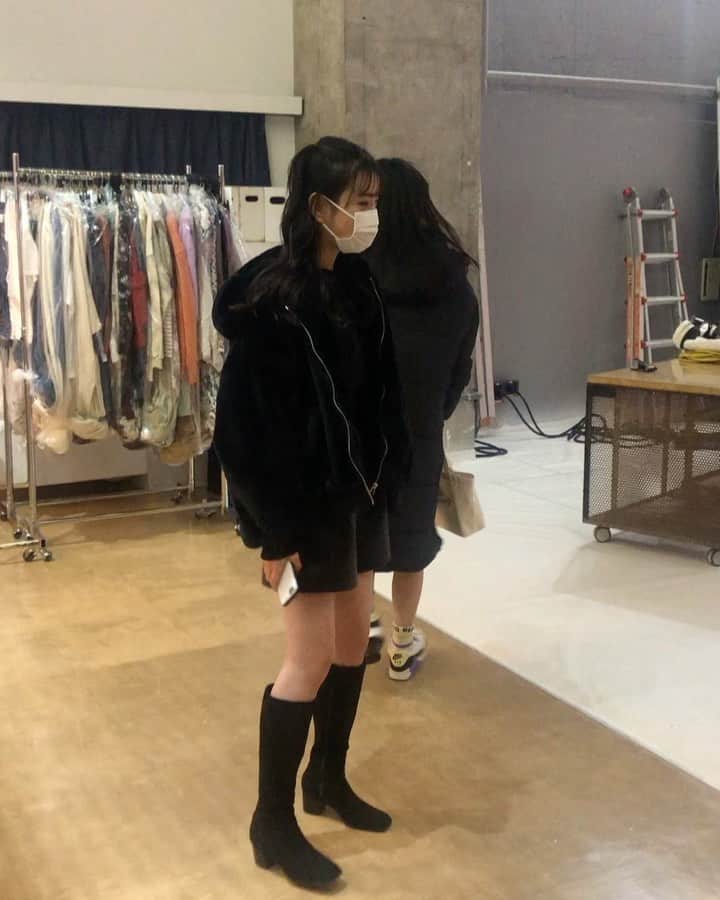ニコ☆プチのインスタグラム：「まわるもんとアキ😂  #近藤藍月 #森﨑美月  #たまには動画🎥」