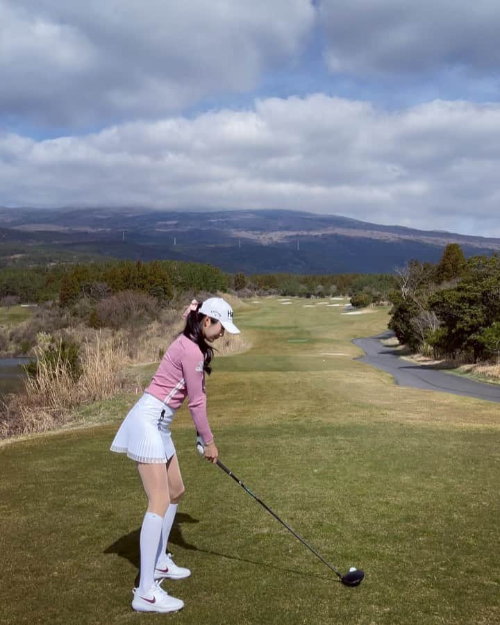 チョン・ジユのインスタグラム：「한라산뷰⛰」