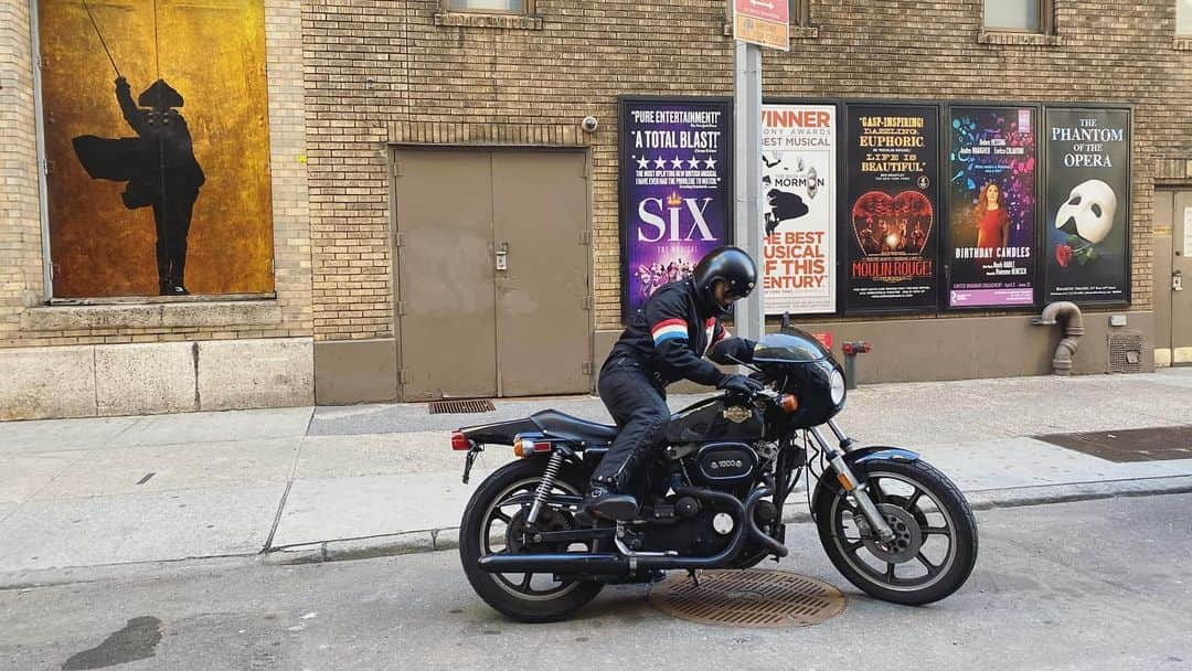 綾部祐二さんのインスタグラム写真 - (綾部祐二Instagram)「I love Harley Davidson and New York City. @harleydavidson  @harleydavidsonjapan  #xlcr #amfharleydavidson #shovelhead」3月3日 12時22分 - yujiayabe