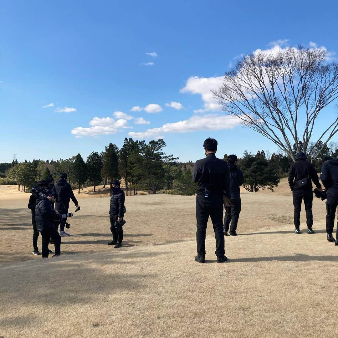 大江香織さんのインスタグラム写真 - (大江香織Instagram)「🍒﻿ ﻿ とある番組の撮影でした。﻿ 詳細はまた後日お知らせします。﻿ ﻿ 撮影終了後、房の駅で野菜を衝動買い。新鮮な野菜が安かった。﻿ こんだけ買って550円くらい。最高〜。﻿ ﻿ ﻿ #ゴルフ番組 #女子ゴルフ #ゴルフ﻿ #女子プロゴルファー #房の駅 #道の駅 #カイロのオススメの貼り方」3月3日 15時22分 - _kaori.ohe_