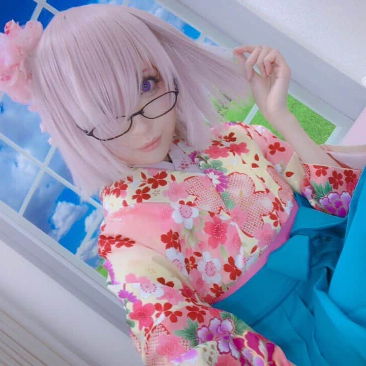 のインスタグラム：「今日はひな祭りオンラインイベントします🌸  https://twitter.com/chamomile_chami/status/1364820200395206656?s=21  よろしくお願いします🌸  #ひな祭り #ひなまつり #雛祭り #オンライン #配信 #イベント #ツイキャス #参加 #お待ちしてます」