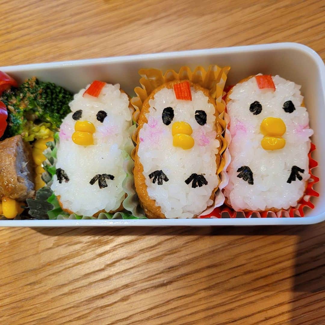山田優さんのインスタグラム写真 - (山田優Instagram)「Hahaha  ひよこいなり🐥  今日のlunch box.  #lunchbox  #いなり寿司」3月3日 20時30分 - yu_yamada_