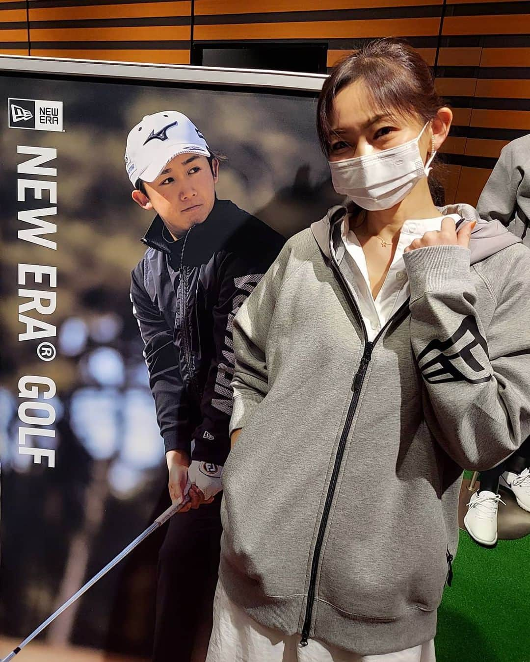 佐藤純さんのインスタグラム写真 - (佐藤純Instagram)「NEW ERA 2021FW 展示会へ  @newerajapan  NEW ERA GOLF 🏌️がカッコいい～😍😍😍  メンズだけど、めちゃめちゃカッコよくて、写真5枚目のブラックのパーカーとスウェットをオーダーしちゃいました💕  これ着て、ゴルフしたら上手になれる気がするー🤣  そーゆーの大事大事🏌️😁‼️  ゴルフ用のニットキャップも可愛かった🧢  なんとなんと‼️  NEW ERAと鬼滅の刃ののコラボキャップもあるー😆💕🧢  こりゃ、子供達絶対喜ぶー😍  どれにしようかな～⁉️❤❤❤  #newera #ニューエラ #neweragolf #ニューエラゴルフ #golf #ゴルフウェア #展示会 #鬼滅の刃 #キャップ #ママ #ママモデル #モデル #mama #mamamodel #model」3月3日 21時10分 - junsatoidea