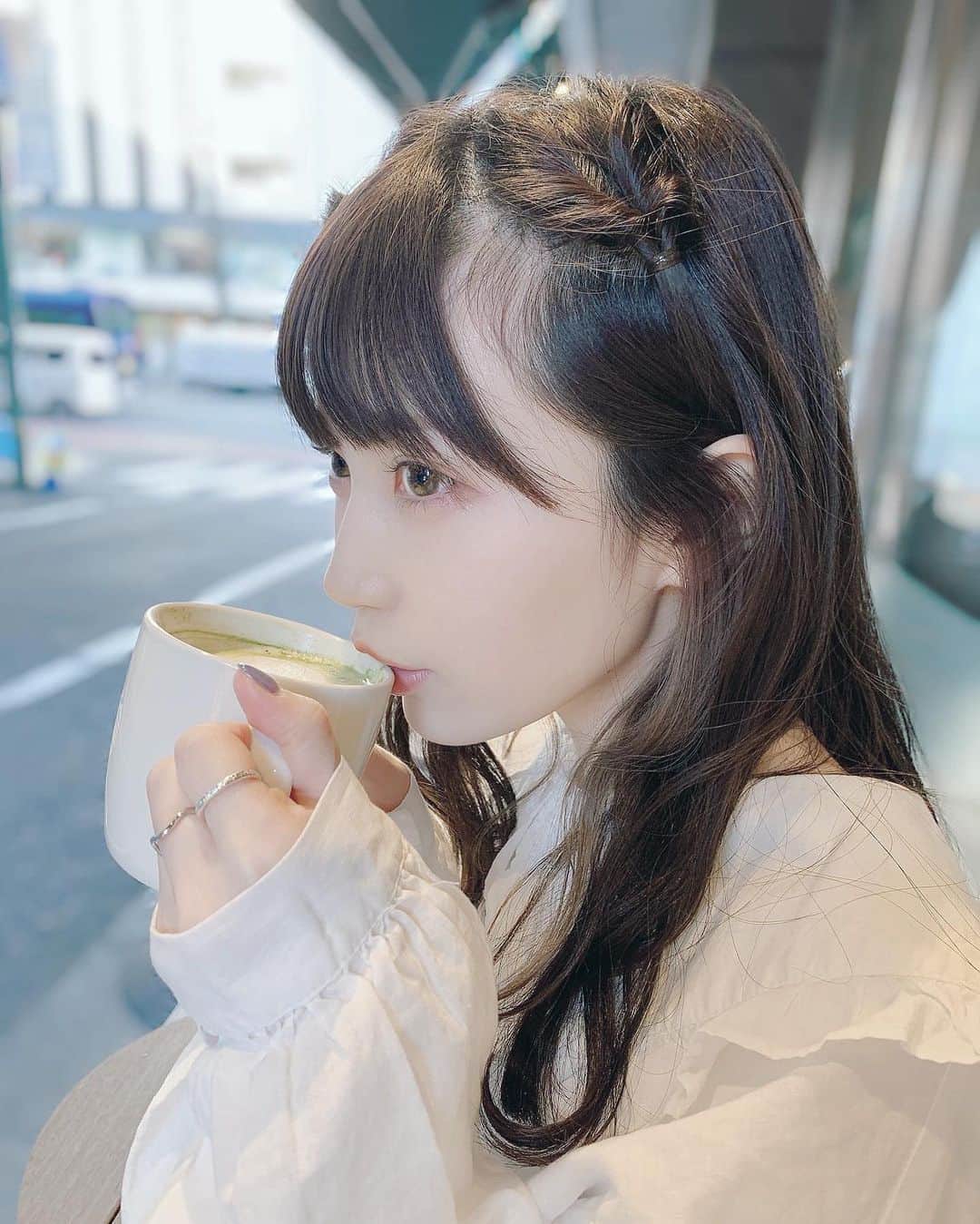 のインスタグラム：「こんばんは、寒いね」