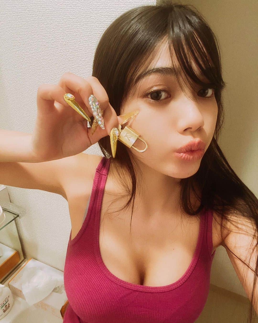 Mayuriのインスタグラム