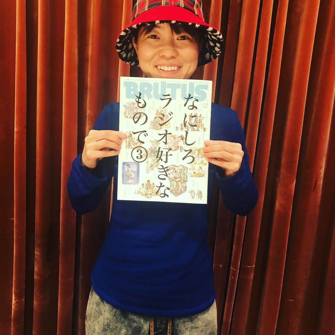 イモトアヤコさんのインスタグラム写真 - (イモトアヤコInstagram)「・ #すっぴんしゃん #tbsラジオ 毎週水曜21:30 #タイムフリーでも聴けます  #brutusさんありがとうございます ステッカー良き案あったらメールください 📩suppin@tbs.co.jp」3月3日 22時08分 - imotodesse