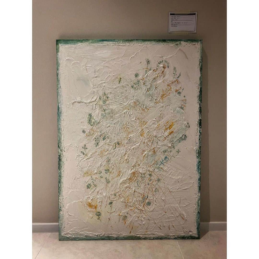 ジヨン のインスタグラム：「Moss green - Layla」