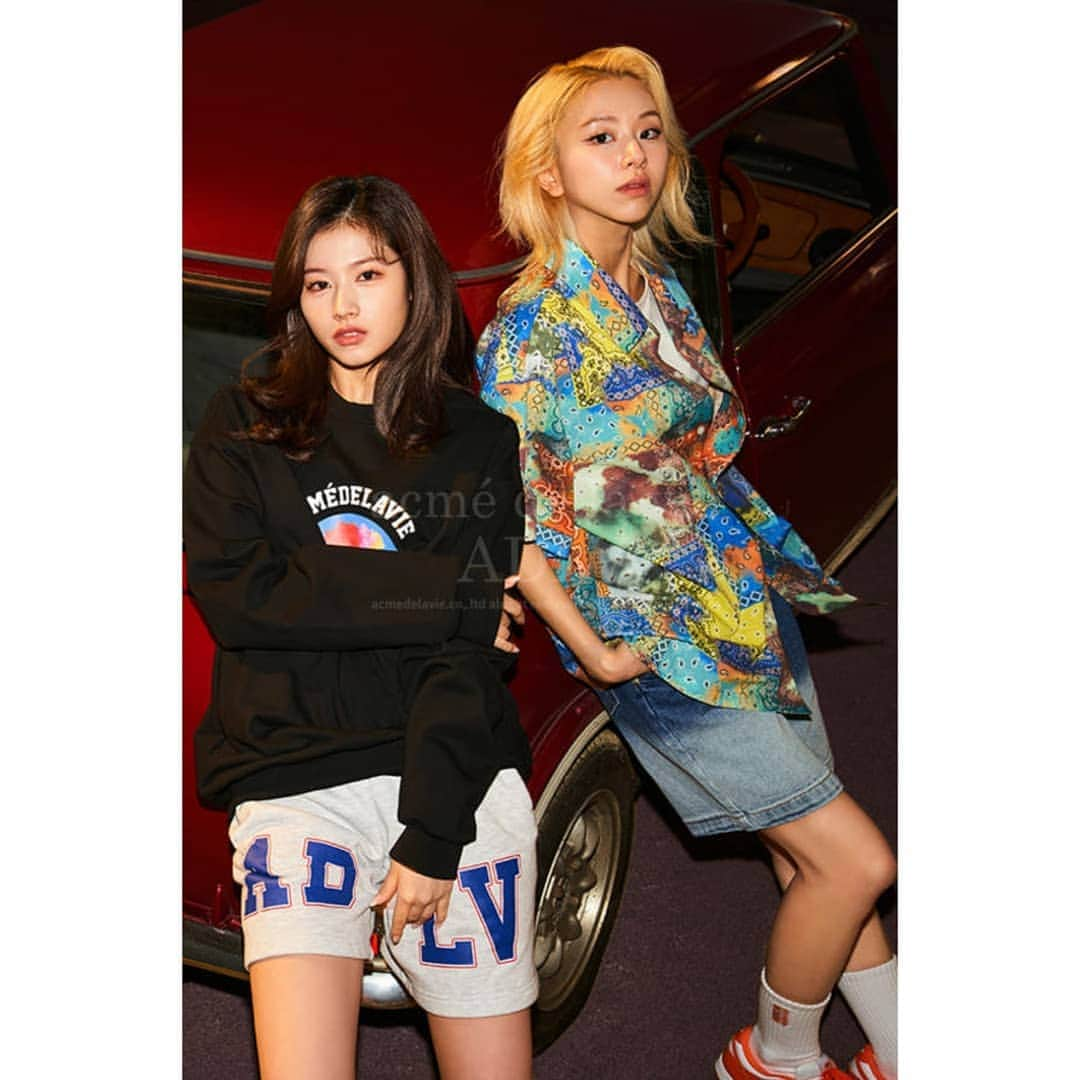 サナさんのインスタグラム写真 - (サナInstagram)「TWICE x ADLV ーーーーーーーーーー Follow > @sana.twice.kr < . @twicetagram #TWICE#트와이스#ONCE#Sana#사나 #Nayeon#나연#Jeongyeon#정연#Momo#모모#Jihyo#지효#Mina#미나#Dahyun#다현#Chaeyoung#채영#Tzuyu#쯔위」3月3日 22時48分 - sana.twice.kr