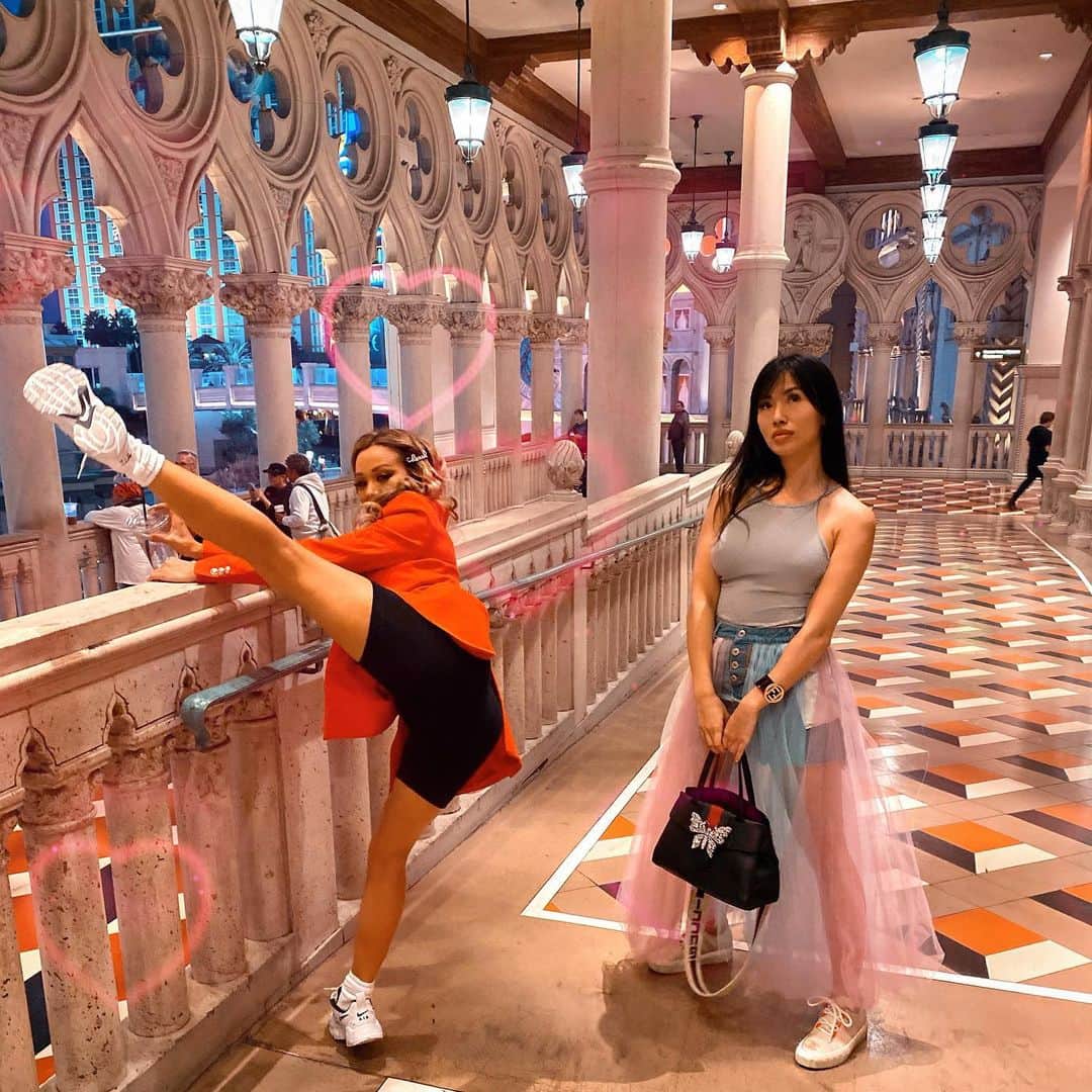 ダニー・リエルのインスタグラム：「🎈 Happy Birthday Hoe @hellolouey  This photo pretty much sums us up. You: being pretty, patient and put together with class Me: wreckless and wasted while you try to dress me in designer... then me throwing something cheap on my body like these discounted dad sneakers I love 😂 I LOVE and MISS you SO much BABE💞 Your life has not been the smoothest of sails and it has clearly moulded you into whatever creature you’ve become today and I love every shape and scar that has made you the strong role model you are to me and many others today (Except the scars on your knees because you couldn’t even walk my 🍫 lab a block before he dragged you across the sidewalk, I don’t even know how but ya that was messed up) You’ve been there for my worst of days and without you and Angel I don’t even know where I’d be today..  Thank you for YOU, for always pushing me to be better, dress better, post more.. but most importantly... I can’t wait to bug you while you’re hungover and force you to drink!!! I KNOW YOU MISS ME SO MUCH hahah Happy Bday bitch 😭🥰❤️」