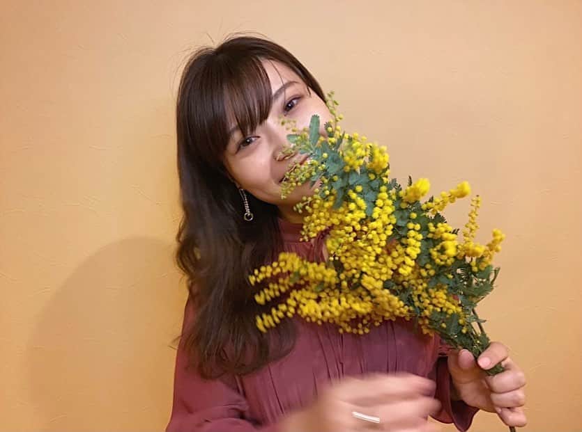三橋栄香のインスタグラム：「誕生日ー！！！イチネンハヤー！ 大好きなお友達が前夜祭してくれてハッピーすぎる日でした💐仲良くしてくれている皆様ありがとうございますこれからも三橋をどうぞよろしくお願いいたします😢❤️」