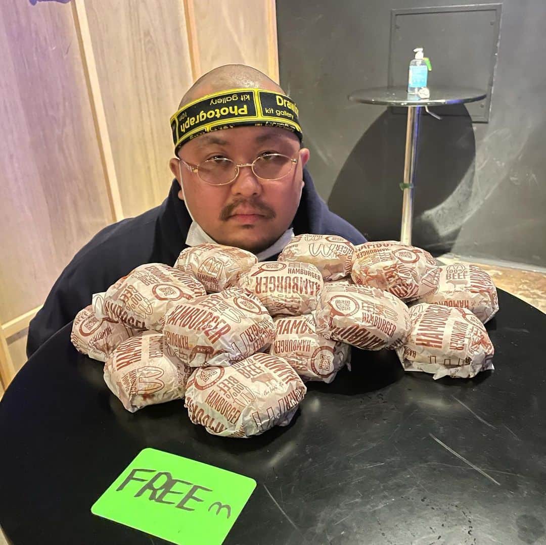 濱田将充のインスタグラム：「まさし誕生日おめでとう」