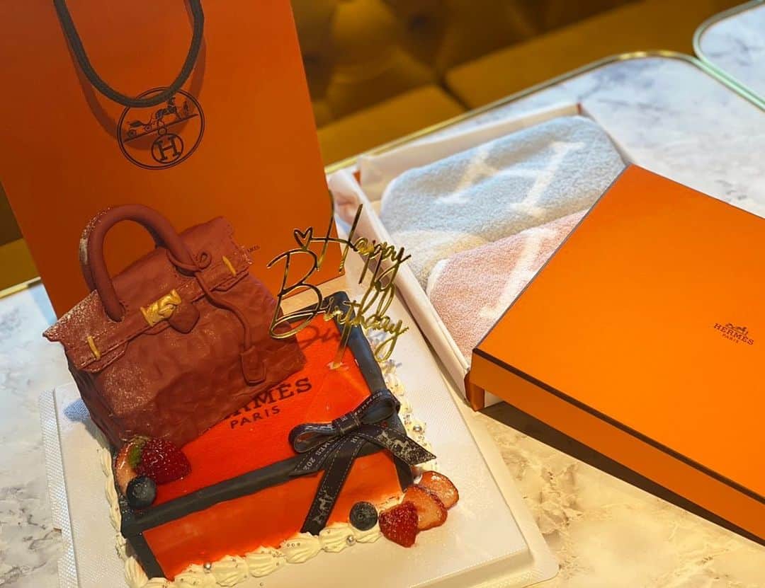 SEIRAのグルメインスタ