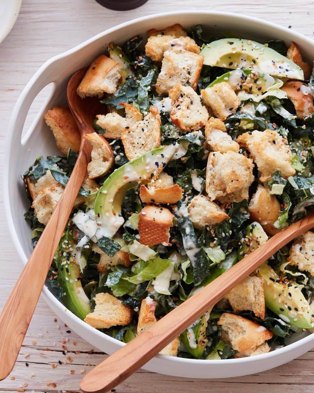 Gaby Dalkinのインスタグラム：「VERY excited about this avocado kale caesar on this weeks meal plan with my all time fav tahini dressing!! I could legit drink it!! Get this + 5 other recipes for dinners this week on my meal plan and if you’ve never made this dressing before - get on it!  https://whatsgabycooking.com/weekly-meal-plan-week-six/」