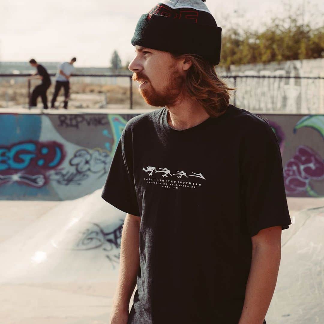 のインスタグラム：「@coldchapman in the Evolve Tee Available in Black and White at skate shops world wide and Lakai.com #Lakai #TheShoesWeSkate」