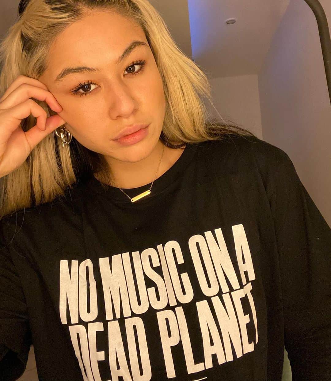 Mali-Koa Hoodのインスタグラム：「Photo drop. You’ll forgive the fantasy but my days are spent locked up 2021. Zoom call meetings and putting together mood boards since Hunger came out. Creating a reimagined 🌎 for myself. Hope you’re all well, let’s be good to the planet and stay connected. Community is 🔑  Day 17,0000 and getting by, looking up and forward」