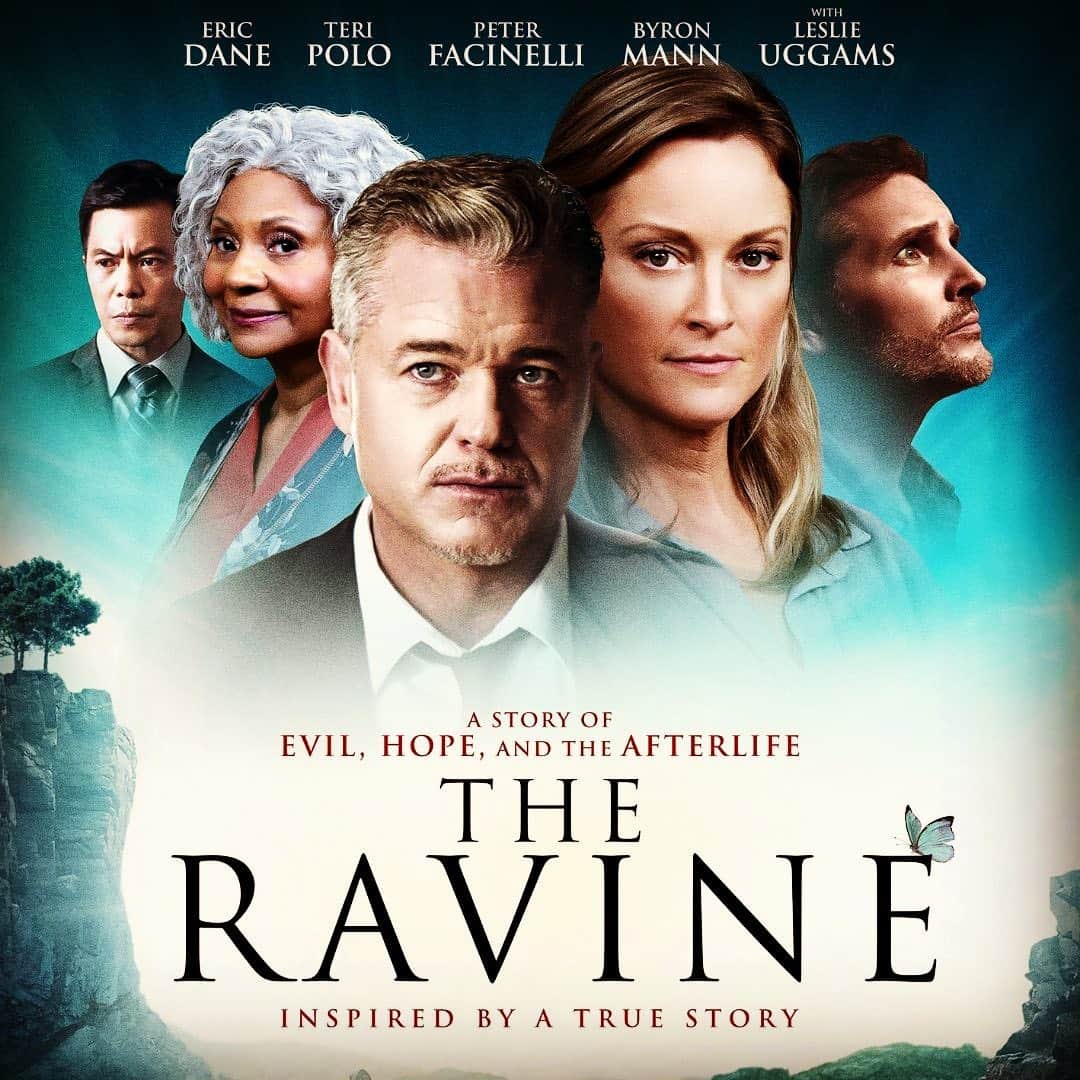 ピーター・ファシネリのインスタグラム：「Coming out April 2  #TheRavine」