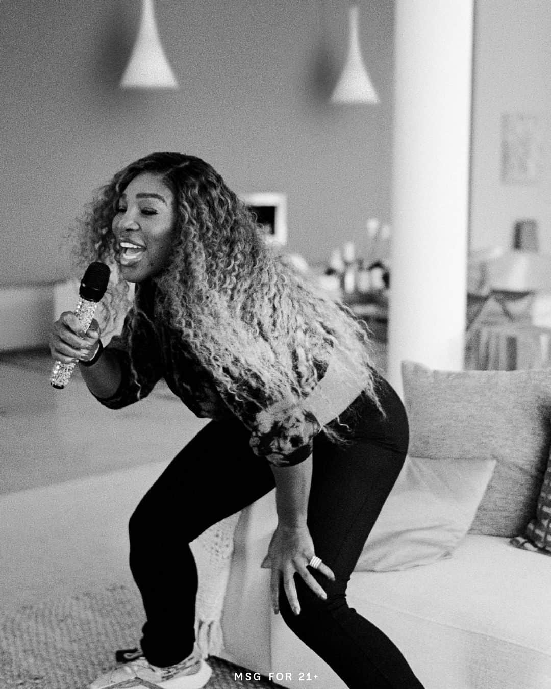 セリーナ・ウィリアムズのインスタグラム：「Enjoying your own process is so important. @MichelobULTRA and I want to recognize that. Tune in to their Twitter tomorrow at 12pm ET to find out how. #JOYWINS.」