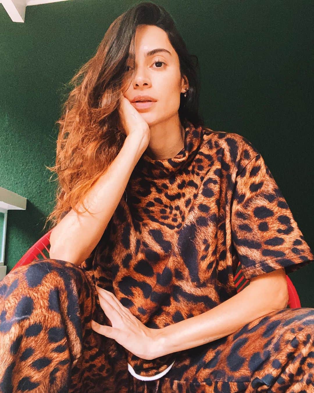 Thaila Ayalaのインスタグラム