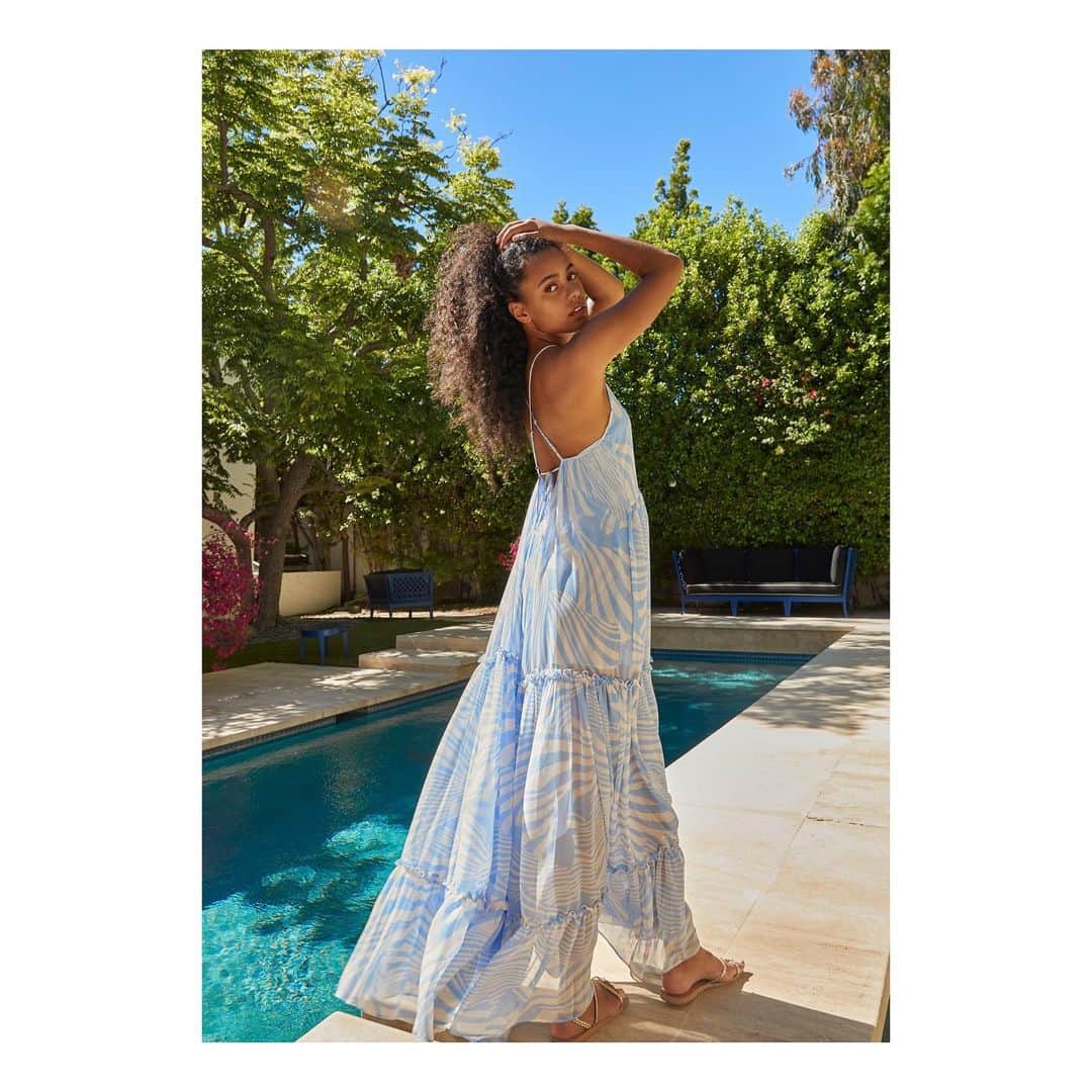 ティーバッグスのインスタグラム：「Take me away ✨ Our dreamy Kalita dress — the perfect buy now, wear forever piece. We only have a few left, so get yours before they’re gone. Shop at the link in our bio. #MISAworld」