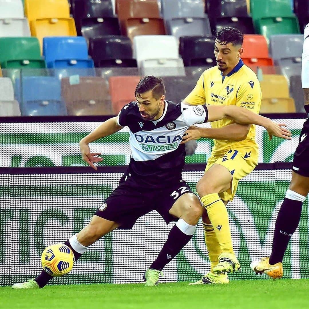 のインスタグラム：「Avanti così 💪🏻 #Vittoria #UdineseVerona #ForzaUdinese #AlèUdin #SerieATIM #Derby」