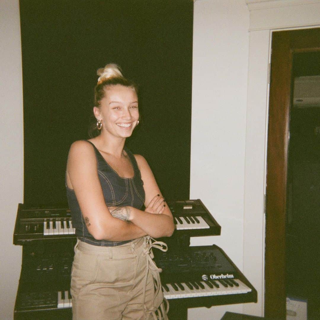 ケイリン・ルッソのインスタグラム：「@chriscoady Archives」
