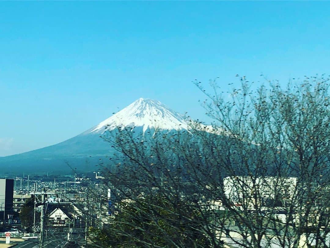 ほんこんさんのインスタグラム写真 - (ほんこんInstagram)「富士山 #富士山 #ほんこん #日本一 #綺麗」2月8日 10時13分 - hongkong2015_4_9