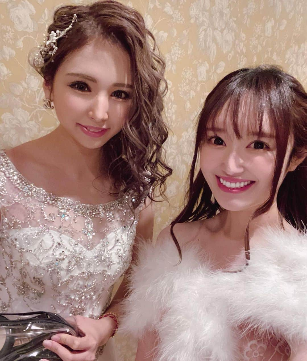 白い雪乃さんのインスタグラム写真 - (白い雪乃Instagram)「キラッキラなひなたちゃん✨ @hinata_pj   #すすきの　#キャバ嬢　#北新地　#銀座　#六本木　#中洲　#フォローミー　#錦　#ニュークラブ　#ススキノ　#かわいい　#アルマンド　#ホステス　#さっぽろ　#ソウメイ　#水商売　#バルセロナグループ　#lfl　#キャスト　#ニュークラブ桃李　#リケジョ　#札幌　#本好き女子　#キャバクラ　#本好き　#ニュークラ　#オリシャン　#シャンパン#コンサドーレ札幌 #表彰式」2月8日 10時18分 - shiroi.yukino